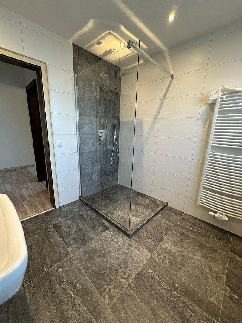 4 bedroom flat to rent, 120 m², Uhingen, Baden-Württemberg 4 bedroom flat to rent, 120 m², Uhingen, Baden-Württemberg