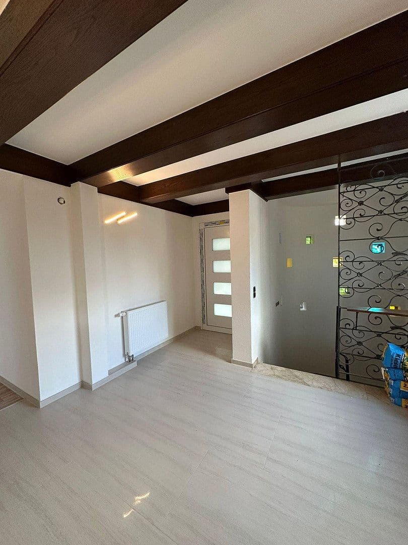 4 bedroom flat to rent, 120 m², Uhingen, Baden-Württemberg 4 bedroom flat to rent, 120 m², Uhingen, Baden-Württemberg