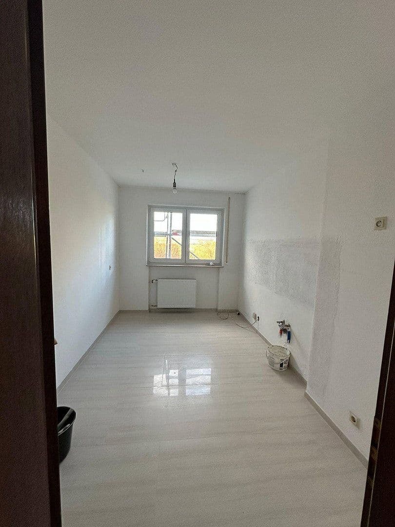 4 bedroom flat to rent, 120 m², Uhingen, Baden-Württemberg 4 bedroom flat to rent, 120 m², Uhingen, Baden-Württemberg