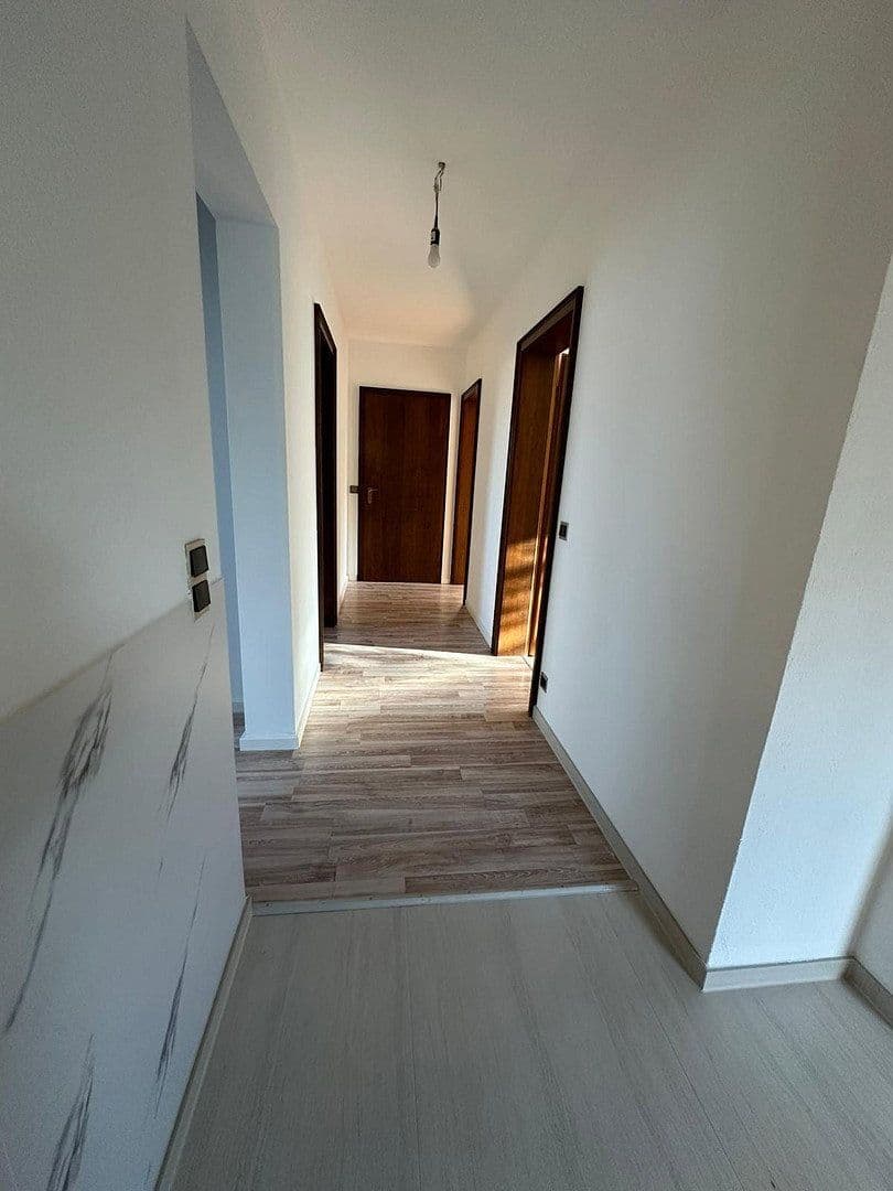 4 bedroom flat to rent, 120 m², Uhingen, Baden-Württemberg 4 bedroom flat to rent, 120 m², Uhingen, Baden-Württemberg