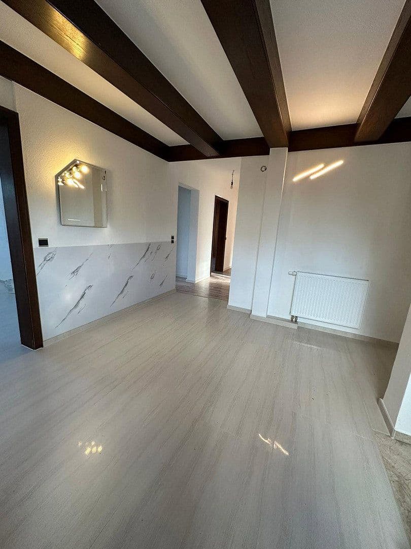 4 bedroom flat to rent, 120 m², Uhingen, Baden-Württemberg 4 bedroom flat to rent, 120 m², Uhingen, Baden-Württemberg