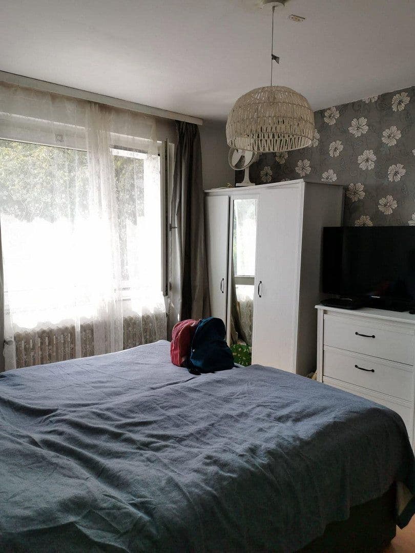 4 bedroom flat to rent, 100 m², Gartsträucherstr.113, Duisburg, North Rhine-Westphalia 4 bedroom flat to rent, 100 m², Gartsträucherstr.113, Duisburg, North Rhine-Westphalia