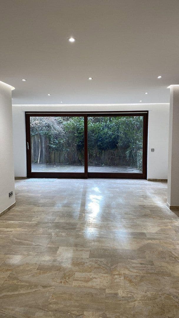 3 bedroom flat to rent, 90 m², Sindelfingen, Baden-Württemberg 3 bedroom flat to rent, 90 m², Sindelfingen, Baden-Württemberg