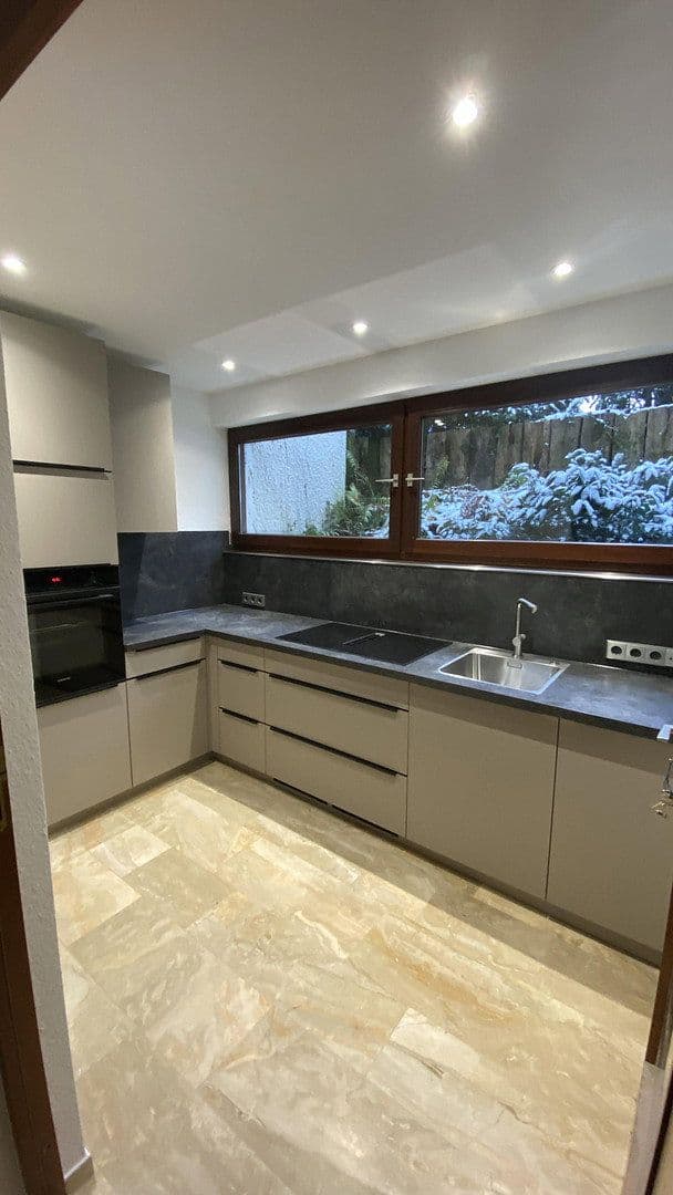 3 bedroom flat to rent, 90 m², Sindelfingen, Baden-Württemberg 3 bedroom flat to rent, 90 m², Sindelfingen, Baden-Württemberg