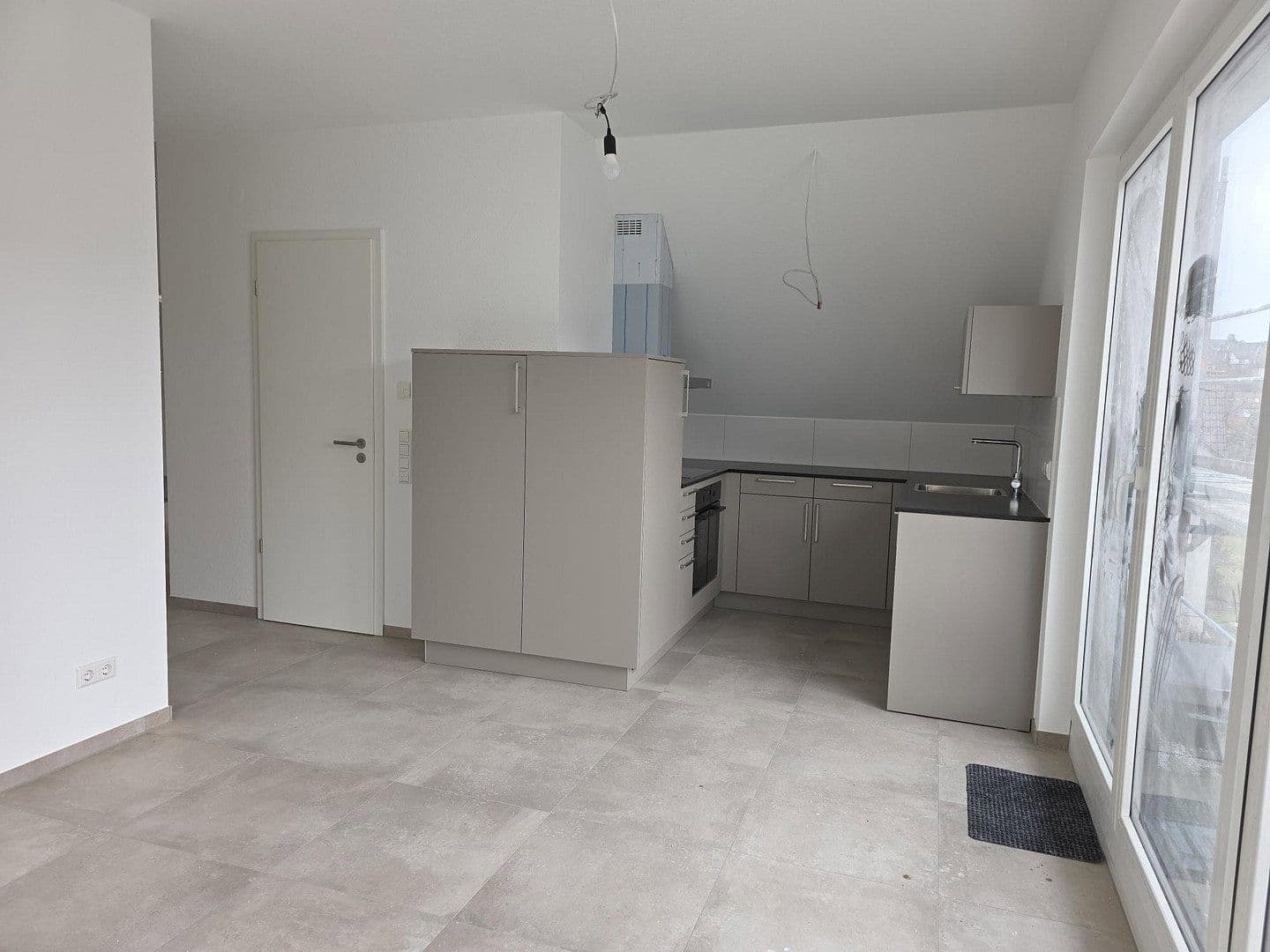 1 bedroom with open-plan kitchen flat to rent, 49 m², Eberstadt, Baden-Württemberg 1 bedroom with open-plan kitchen flat to rent, 49 m², Eberstadt, Baden-Württemberg
