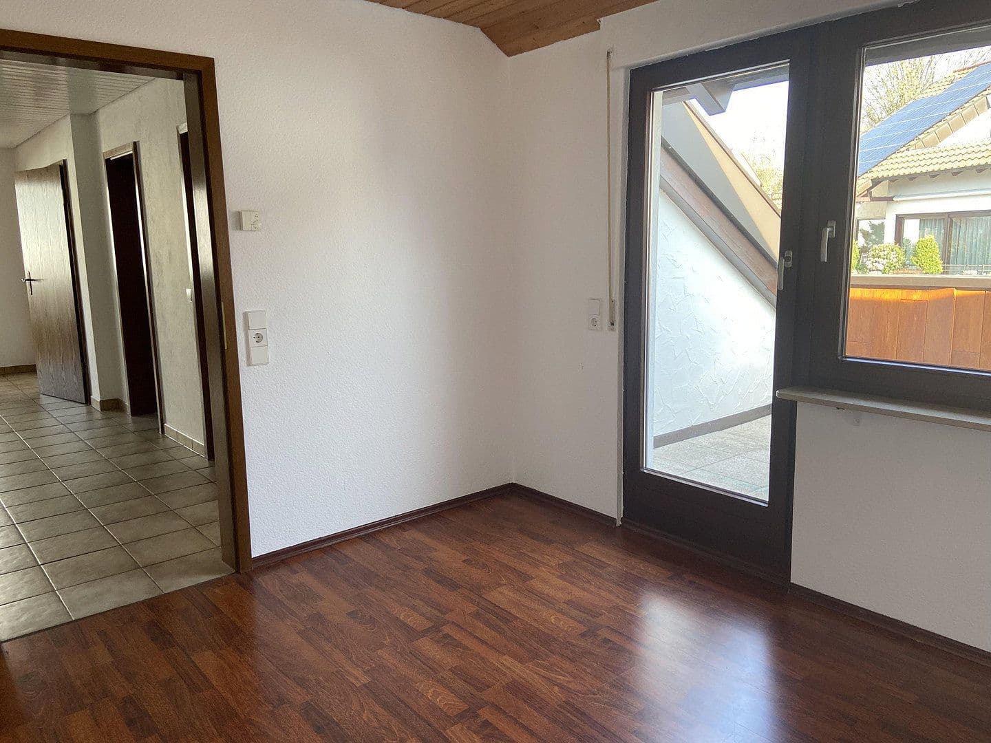 2 bedroom with open-plan kitchen flat to rent, 106 m², Winnenden, Baden-Württemberg 2 bedroom with open-plan kitchen flat to rent, 106 m², Winnenden, Baden-Württemberg