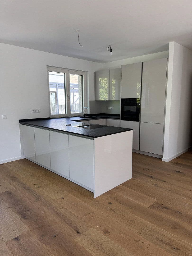 3 bedroom flat to rent, 110 m², Buchschlager Allee 29-33, Dreieich, Hesse 3 bedroom flat to rent, 110 m², Buchschlager Allee 29-33, Dreieich, Hesse