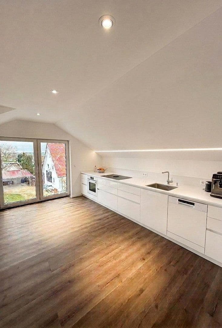 2 bedroom with open-plan kitchen flat to rent, 93 m², Lauingen (Donau), Bavaria 2 bedroom with open-plan kitchen flat to rent, 93 m², Lauingen (Donau), Bavaria