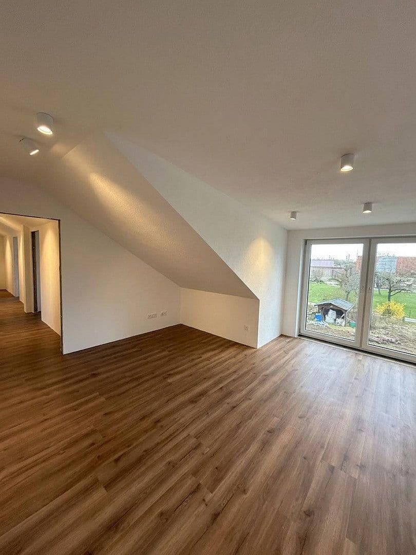 2 bedroom with open-plan kitchen flat to rent, 93 m², Lauingen (Donau), Bavaria 2 bedroom with open-plan kitchen flat to rent, 93 m², Lauingen (Donau), Bavaria