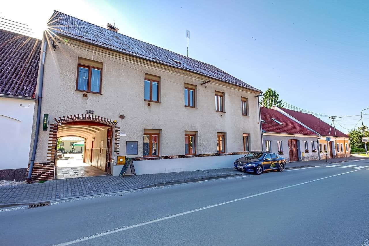 recreational property to rent, 0 m², Stráž nad Nežárkou, Jihočeský Region recreational property to rent, 0 m², Stráž nad Nežárkou, Jihočeský Region