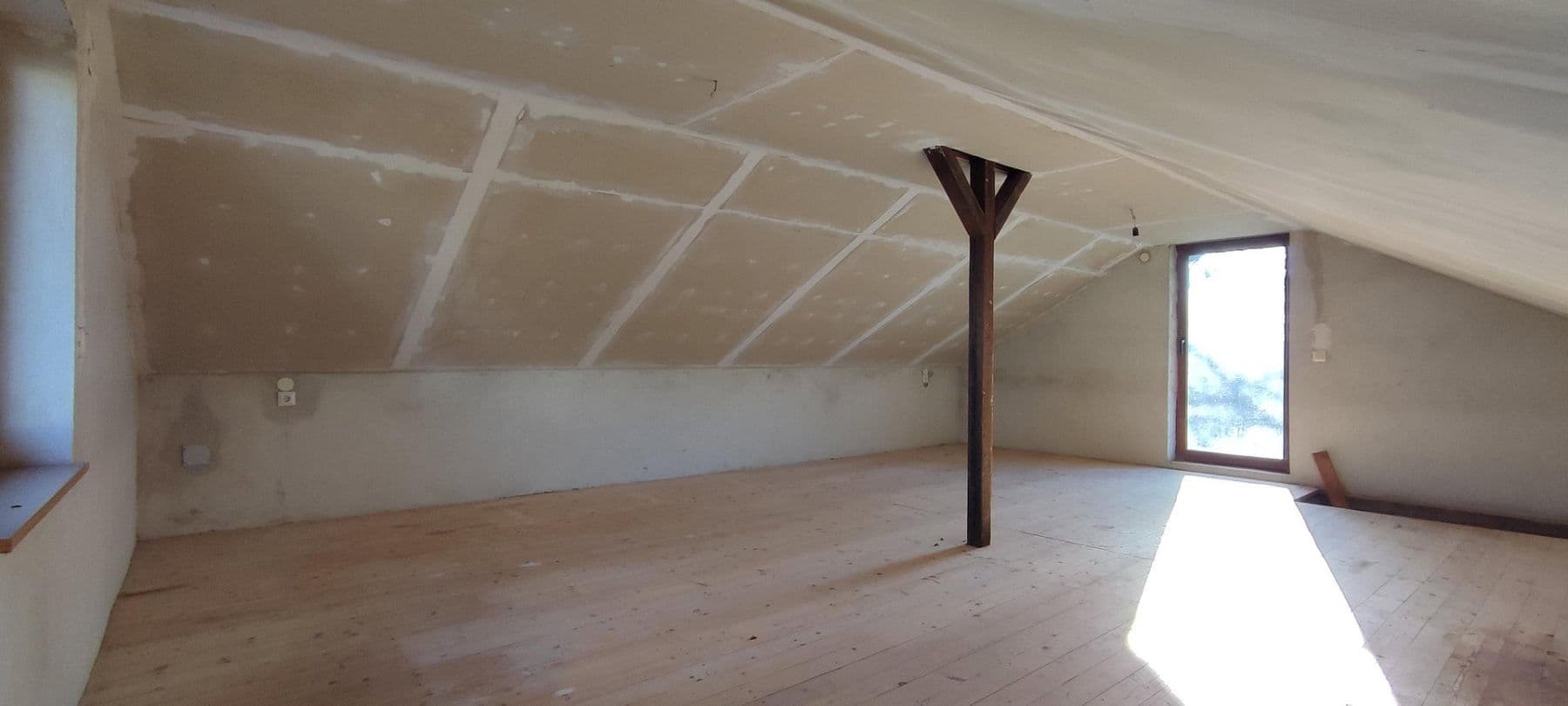 house for sale, 120 m², Zeulenroda-Triebes, Thuringia house for sale, 120 m², Zeulenroda-Triebes, Thuringia