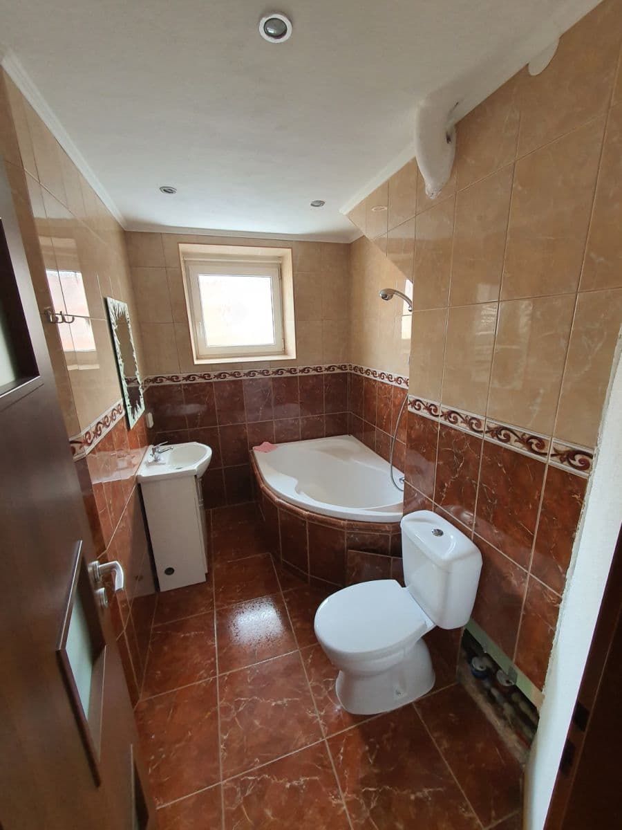 2 bedroom flat to rent, 50 m², Dlouhá, Horní Slavkov, Karlovarský Region 2 bedroom flat to rent, 50 m², Dlouhá, Horní Slavkov, Karlovarský Region