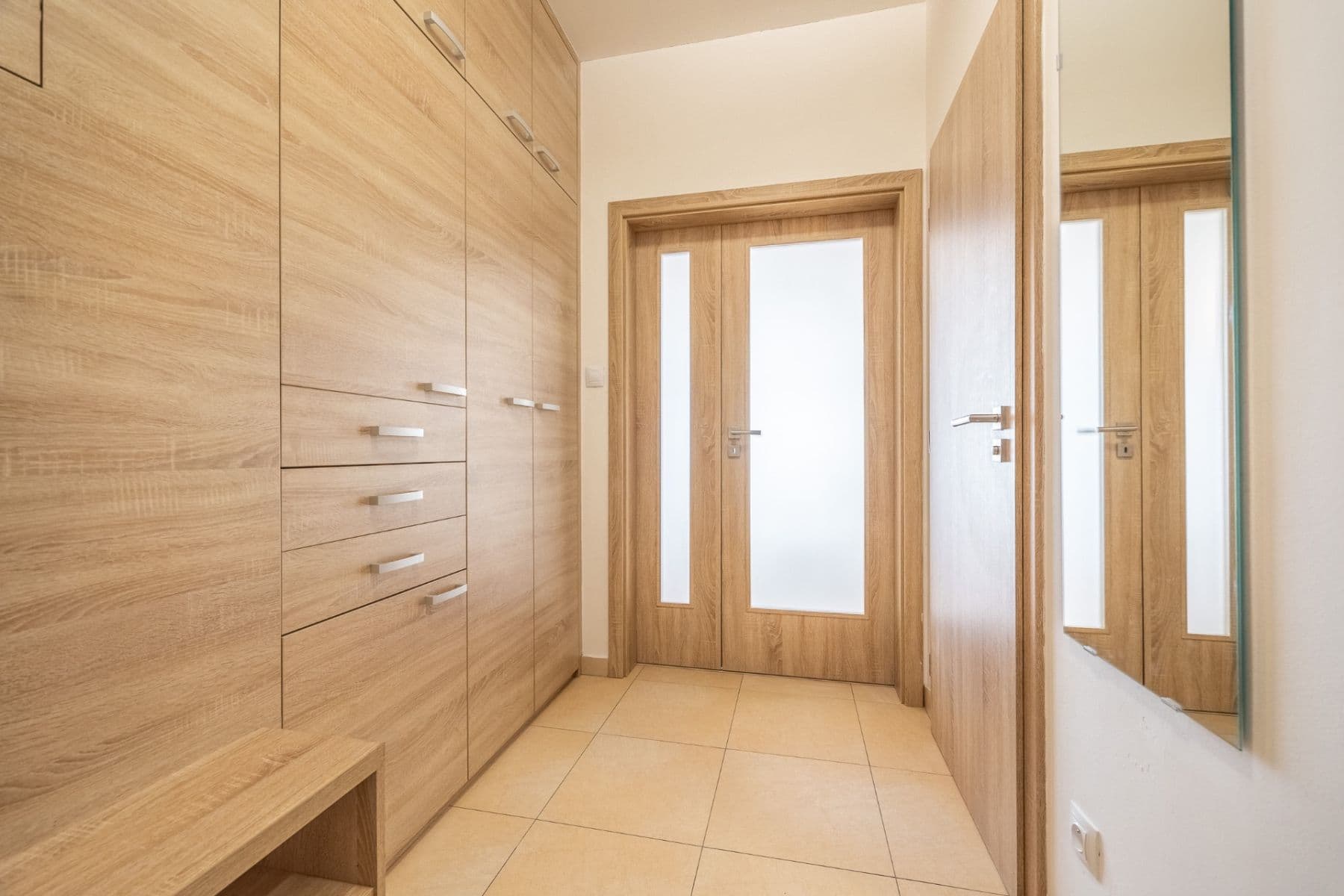 2 bedroom with open-plan kitchen flat for sale, 67 m², Učňovská, Prague, Prague 2 bedroom with open-plan kitchen flat for sale, 67 m², Učňovská, Prague, Prague