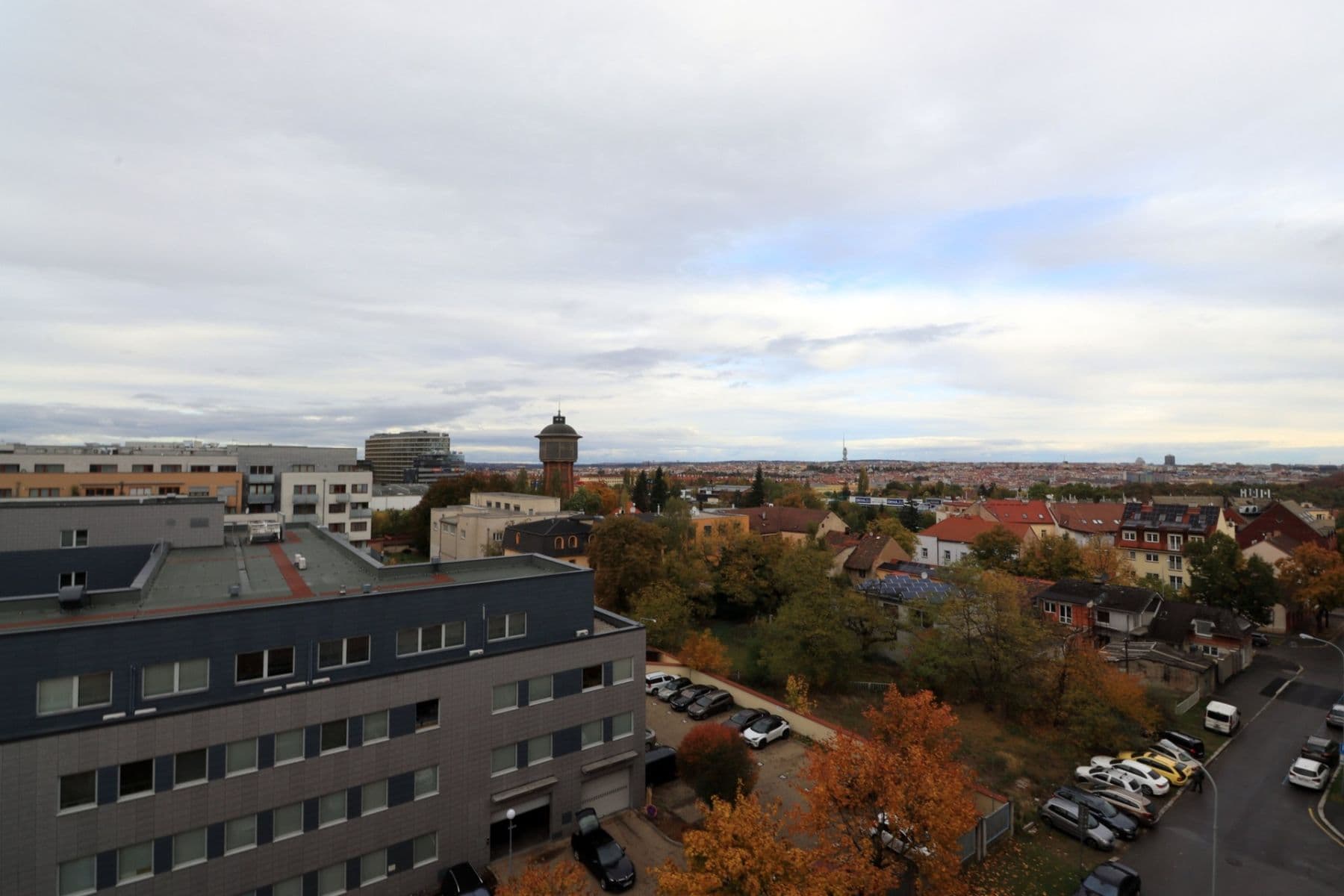 2 bedroom with open-plan kitchen flat to rent, 68 m², Vokáčova, Prague, Prague 2 bedroom with open-plan kitchen flat to rent, 68 m², Vokáčova, Prague, Prague