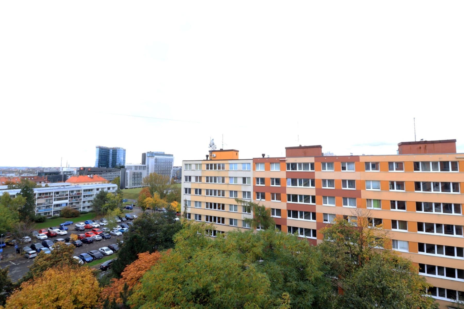 2 bedroom with open-plan kitchen flat to rent, 68 m², Vokáčova, Prague, Prague 2 bedroom with open-plan kitchen flat to rent, 68 m², Vokáčova, Prague, Prague