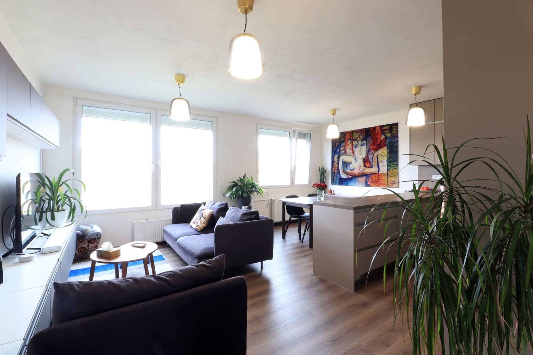 2 bedroom with open-plan kitchen flat to rent, 68 m², Vokáčova, Prague, Prague 2 bedroom with open-plan kitchen flat to rent, 68 m², Vokáčova, Prague, Prague