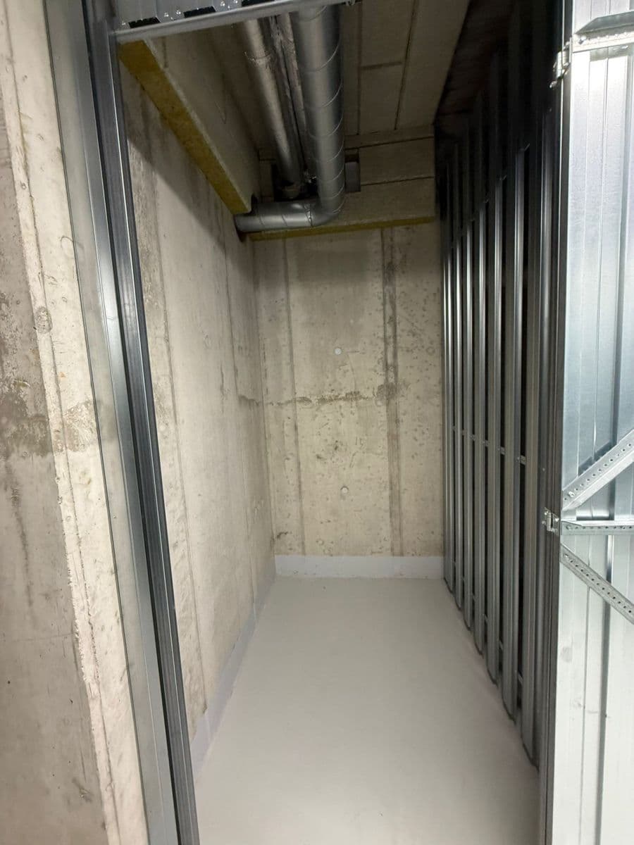 1 bedroom with open-plan kitchen flat to rent, 52 m², Hodkovická, Prague, Prague 1 bedroom with open-plan kitchen flat to rent, 52 m², Hodkovická, Prague, Prague