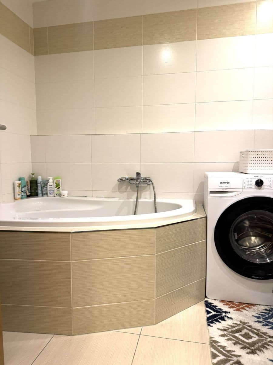 1 bedroom with open-plan kitchen flat for sale, 69 m², K Beranovu, Prague, Prague 1 bedroom with open-plan kitchen flat for sale, 69 m², K Beranovu, Prague, Prague