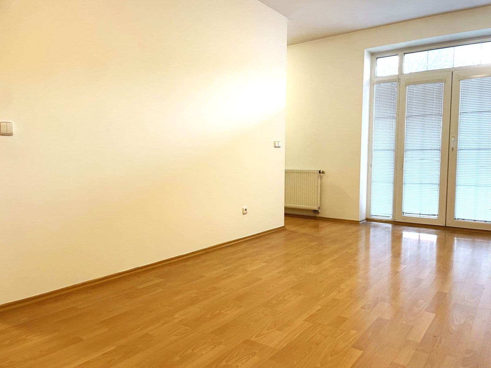 Studio flat for sale, 45 m², Ve Stromkách, Vestec, Středočeský Region Studio flat for sale, 45 m², Ve Stromkách, Vestec, Středočeský Region