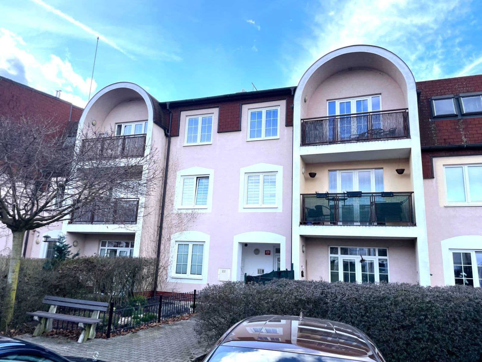 Studio flat for sale, 45 m², Ve Stromkách, Vestec, Středočeský Region Studio flat for sale, 45 m², Ve Stromkách, Vestec, Středočeský Region