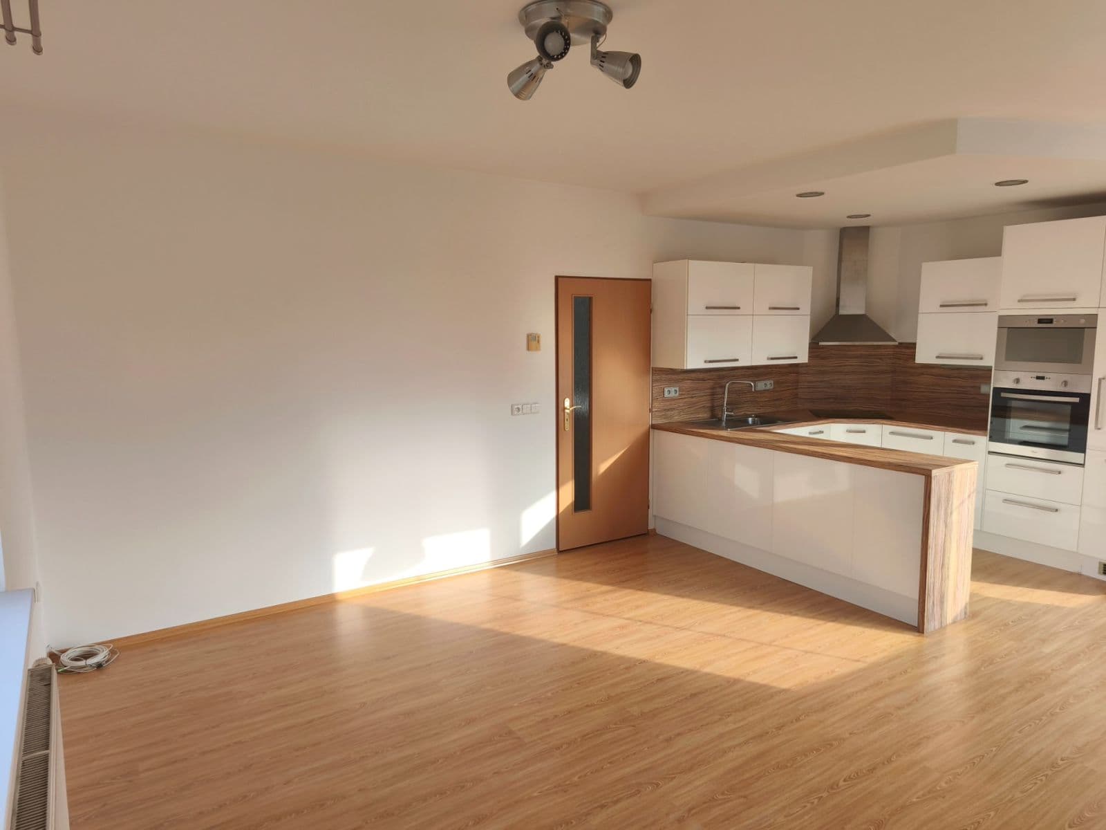 1 bedroom with open-plan kitchen flat for sale, 57 m², Okrová, Náchod, Královéhradecký Region 1 bedroom with open-plan kitchen flat for sale, 57 m², Okrová, Náchod, Královéhradecký Region