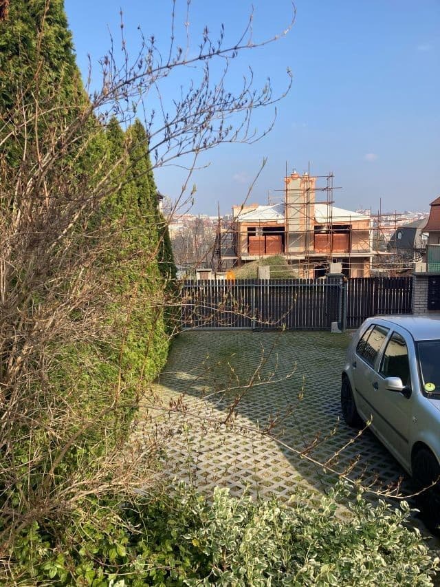 Studio flat to rent, 25 m², Pod Sychrovem Ⅰ, Prague, Prague Studio flat to rent, 25 m², Pod Sychrovem Ⅰ, Prague, Prague