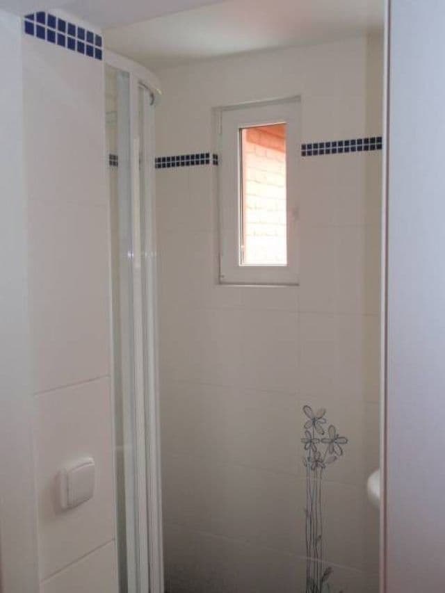 Studio flat to rent, 25 m², Pod Sychrovem Ⅰ, Prague, Prague Studio flat to rent, 25 m², Pod Sychrovem Ⅰ, Prague, Prague