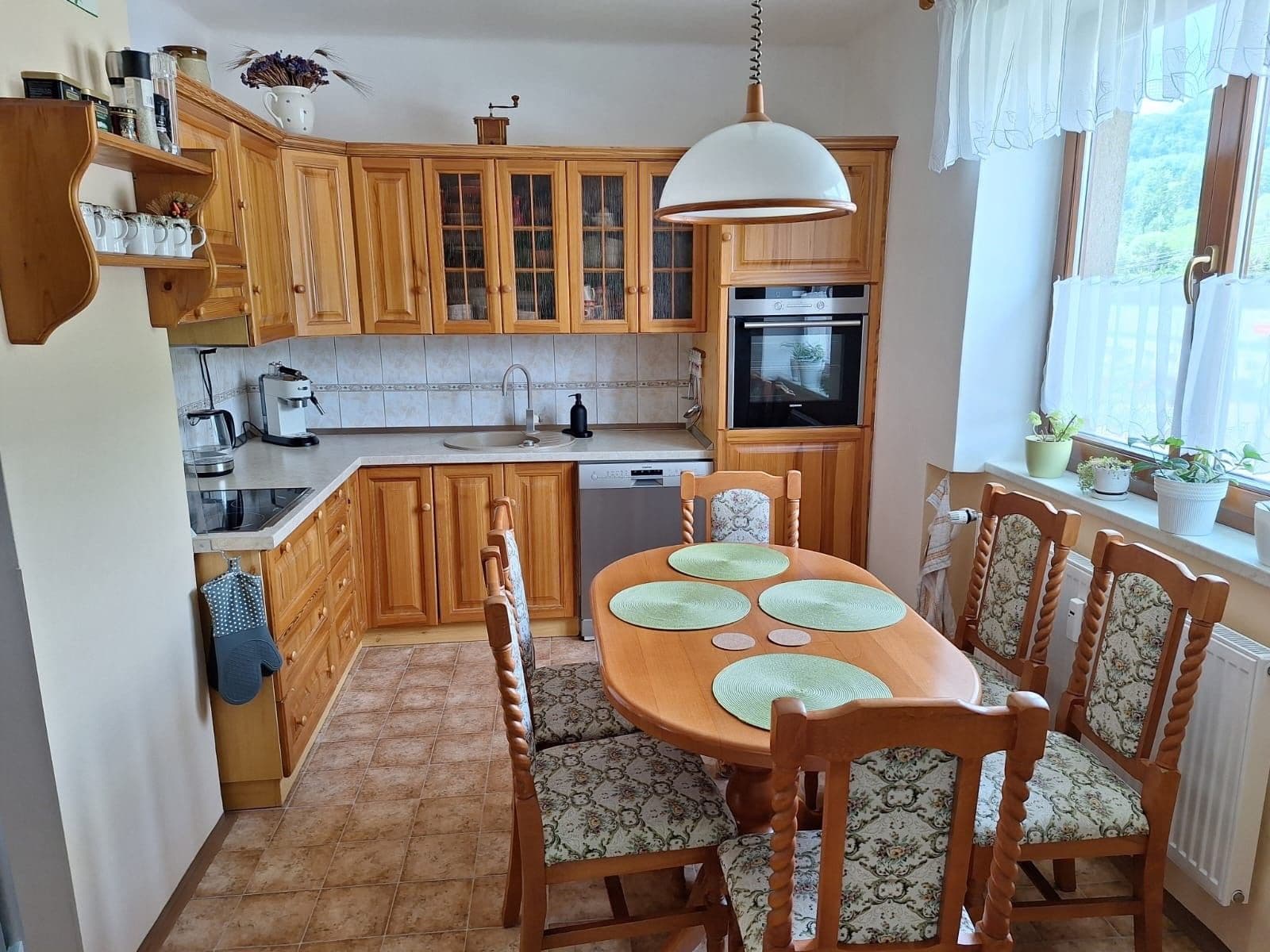 3 bedroom flat for sale, 90 m², Víchová nad Jizerou, Liberecký Region 3 bedroom flat for sale, 90 m², Víchová nad Jizerou, Liberecký Region