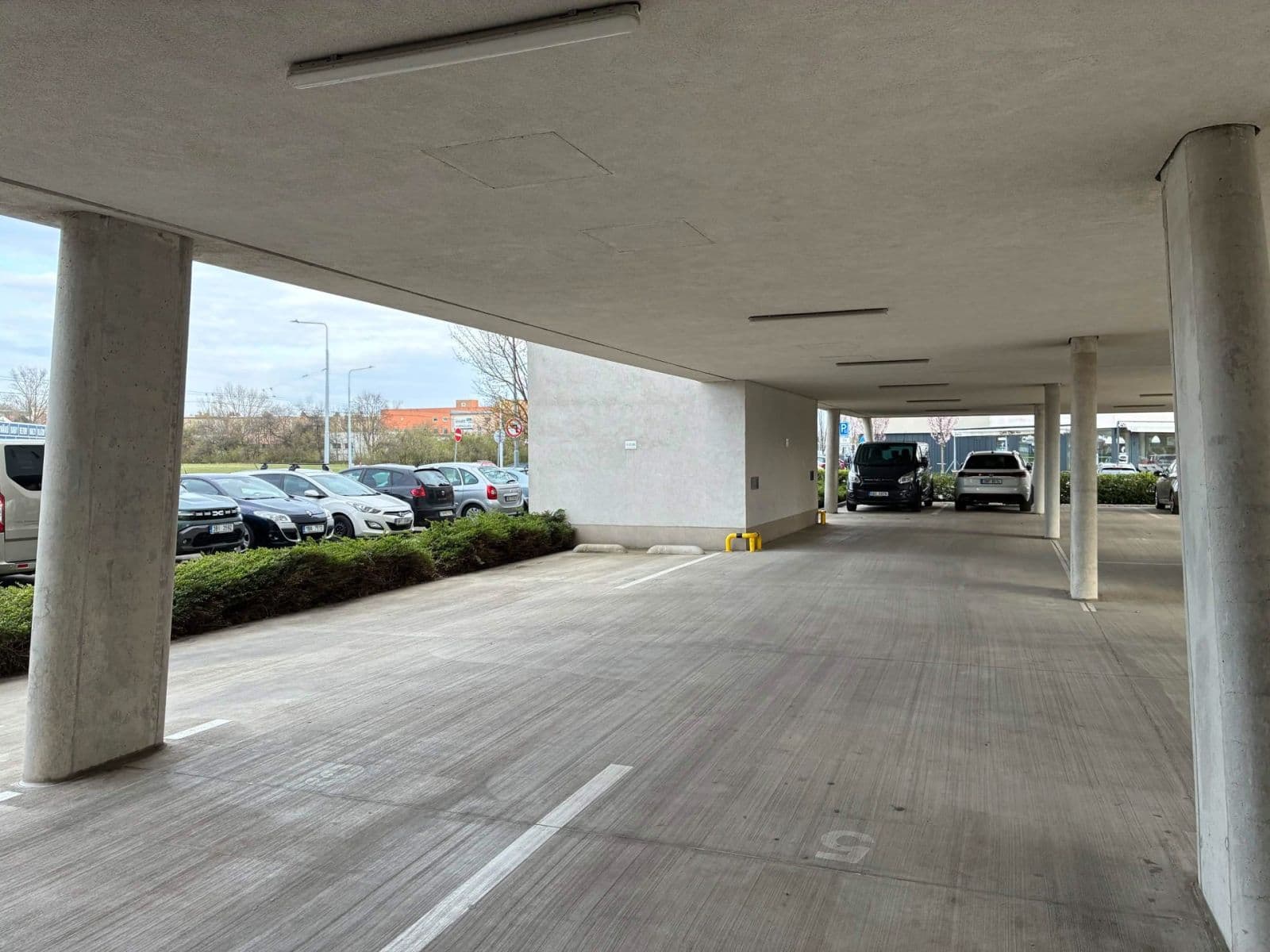 garage for sale, 13 m², Kigginsova, Brno, Jihomoravský Region garage for sale, 13 m², Kigginsova, Brno, Jihomoravský Region