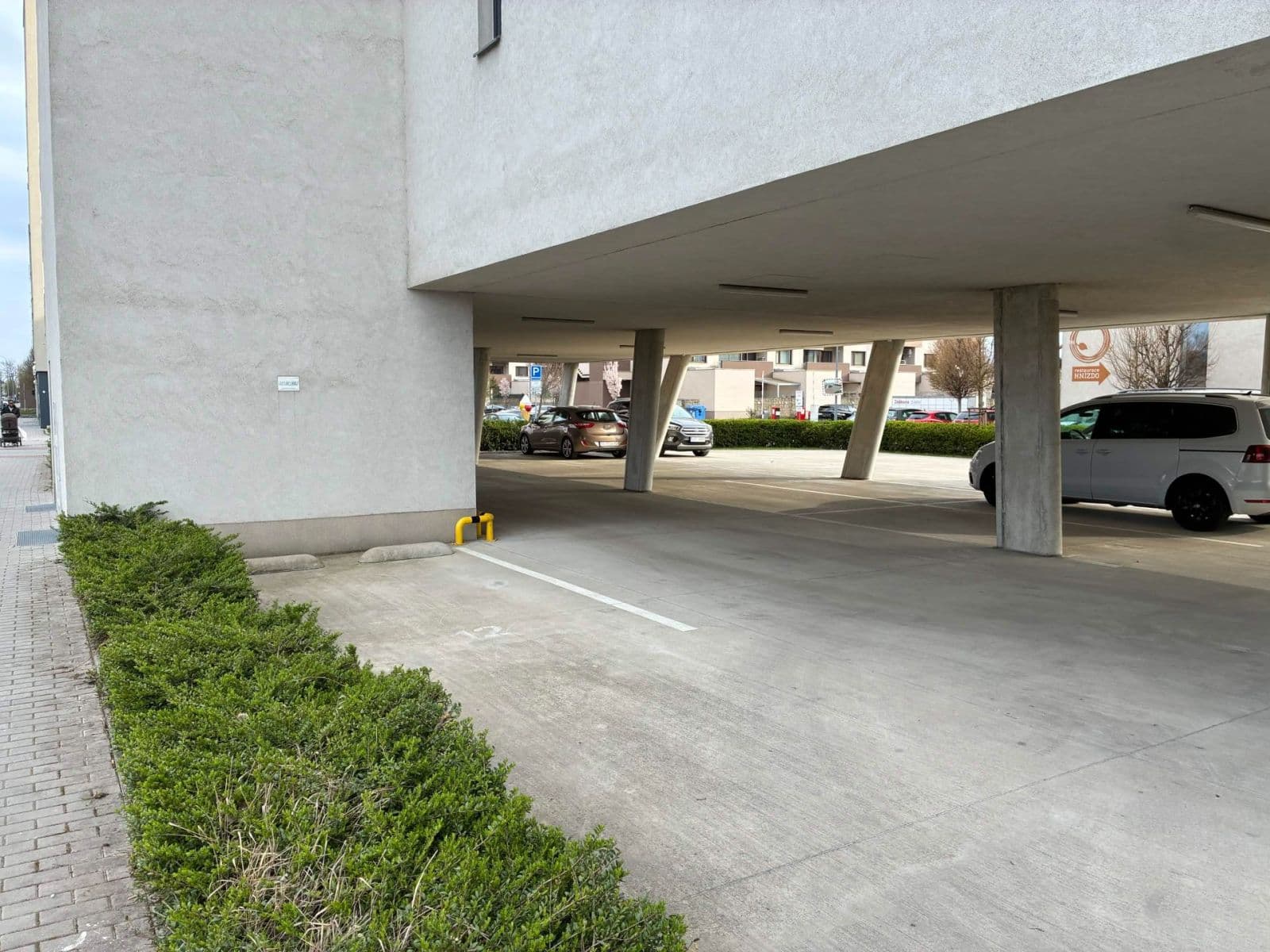 garage for sale, 13 m², Kigginsova, Brno, Jihomoravský Region garage for sale, 13 m², Kigginsova, Brno, Jihomoravský Region