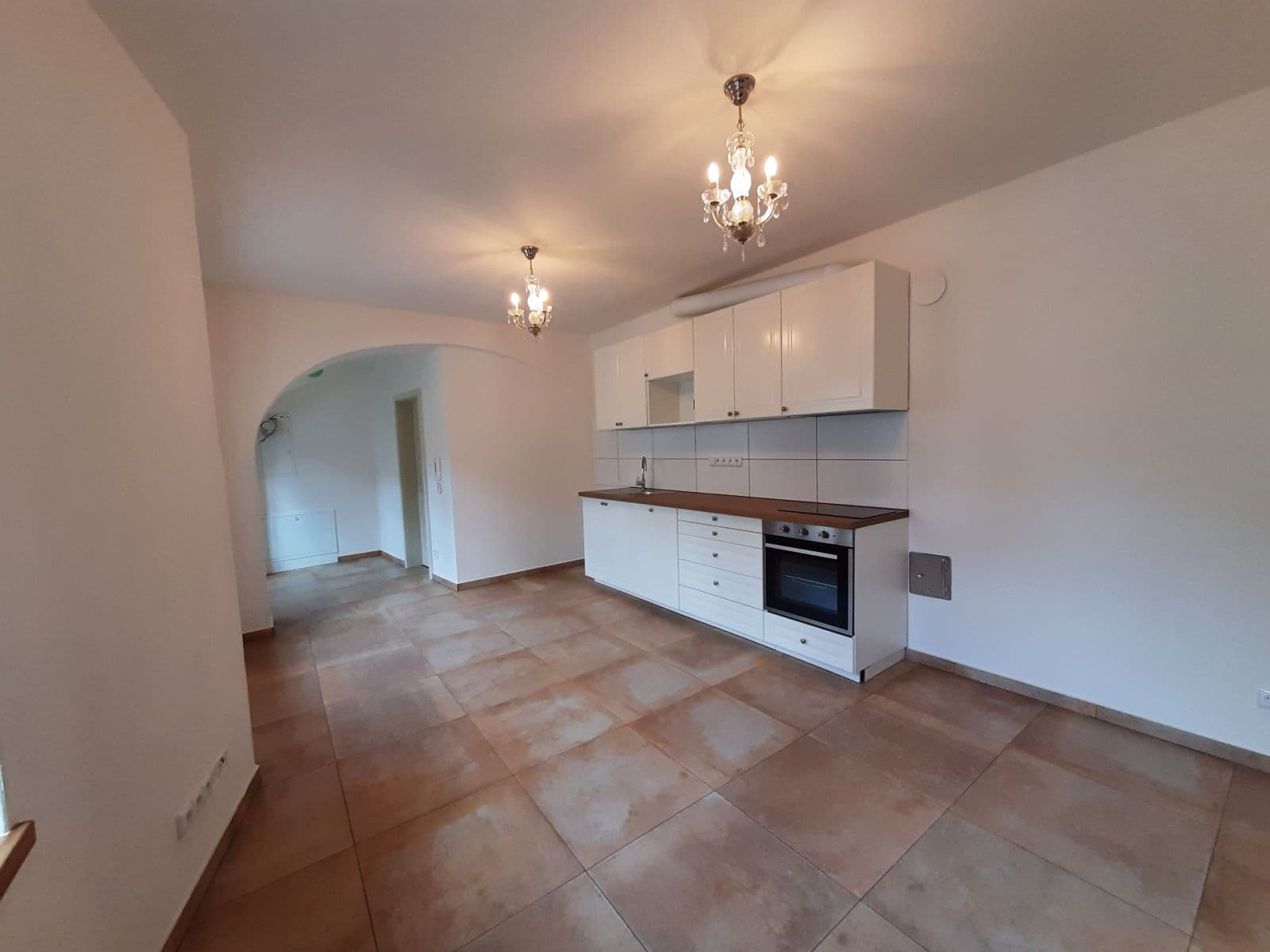 1 bedroom flat to rent, 45 m², Chržínská, Velvary, Středočeský Region 1 bedroom flat to rent, 45 m², Chržínská, Velvary, Středočeský Region