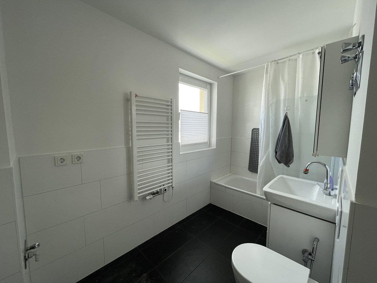 3 bedroom flat for sale, 92 m², Niedernhausener Strasse 33, Frankfurt am Main, Hesse 3 bedroom flat for sale, 92 m², Niedernhausener Strasse 33, Frankfurt am Main, Hesse