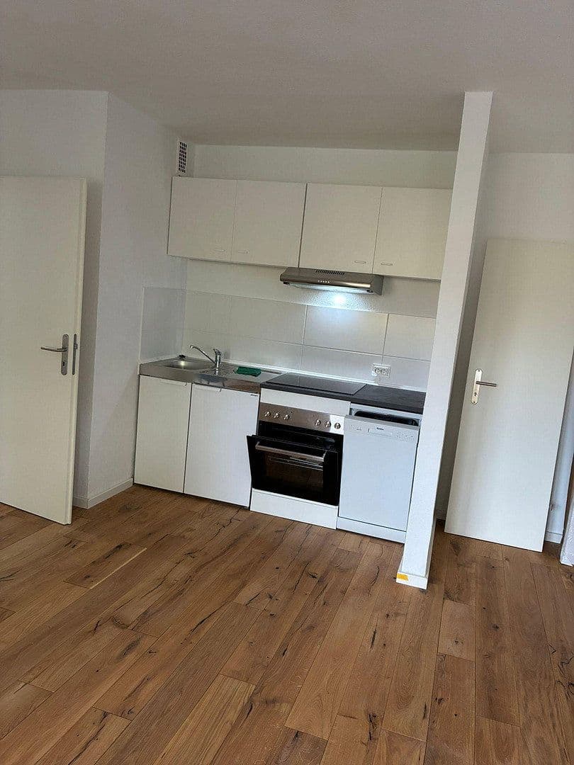 1 bedroom flat to rent, 36 m², Fleckenbühlstr. 20, Frankfurt am Main - Bonames, Hesse 1 bedroom flat to rent, 36 m², Fleckenbühlstr. 20, Frankfurt am Main - Bonames, Hesse