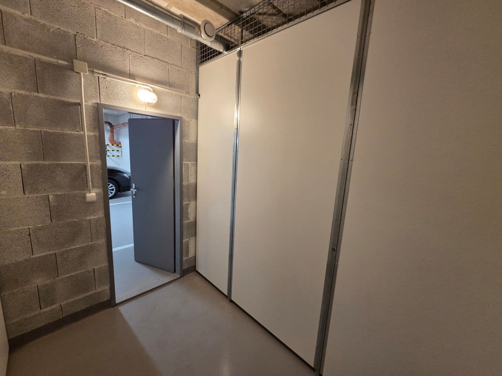 Studio flat to rent, 33 m², Poděbradská, Prague, Prague Studio flat to rent, 33 m², Poděbradská, Prague, Prague