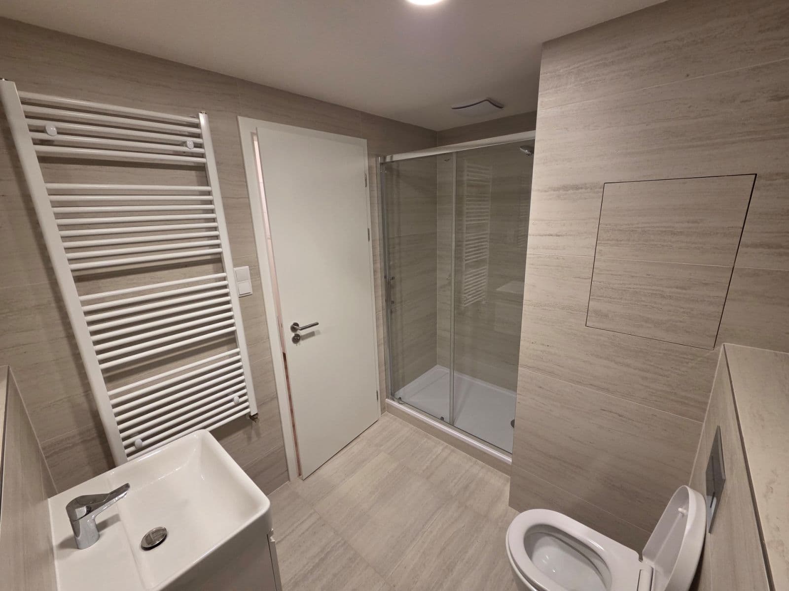 Studio flat to rent, 33 m², Poděbradská, Prague, Prague Studio flat to rent, 33 m², Poděbradská, Prague, Prague