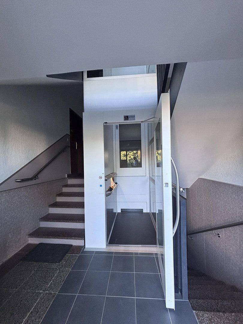 3 bedroom flat for sale, 109 m², Konrad-Zuse-Straße 12, Hoyerswerda - Wojerecy, Saxony 3 bedroom flat for sale, 109 m², Konrad-Zuse-Straße 12, Hoyerswerda - Wojerecy, Saxony