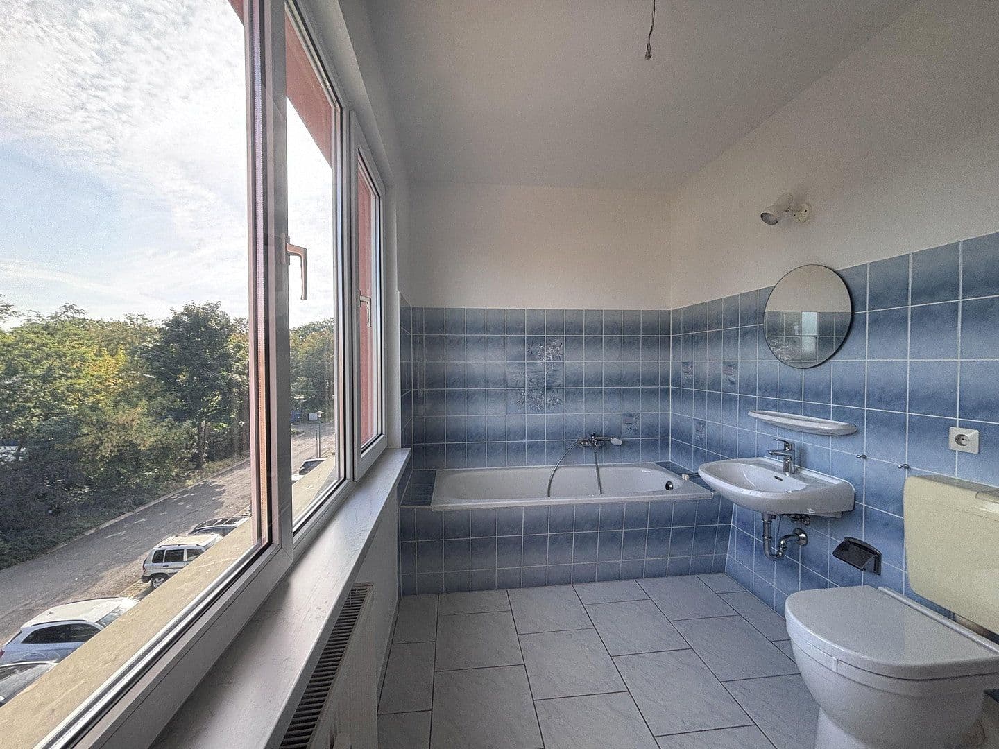 3 bedroom flat for sale, 109 m², Konrad-Zuse-Straße 12, Hoyerswerda - Wojerecy, Saxony 3 bedroom flat for sale, 109 m², Konrad-Zuse-Straße 12, Hoyerswerda - Wojerecy, Saxony