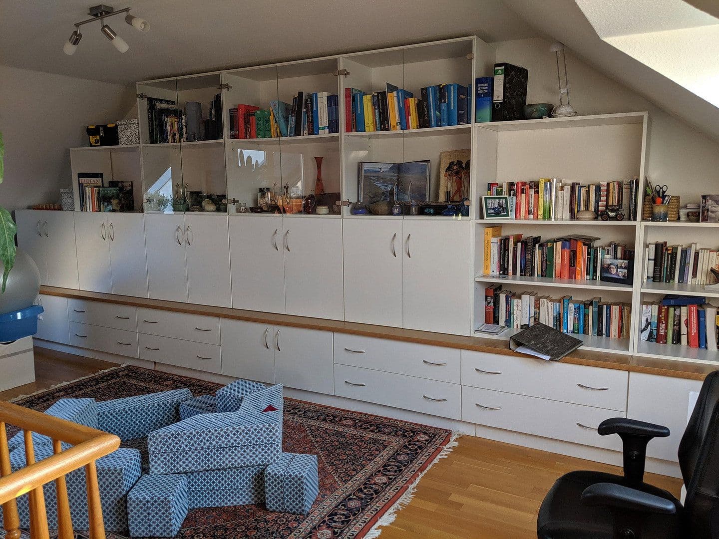 2 bedroom with open-plan kitchen flat to rent, 106 m², Bonn, North Rhine-Westphalia 2 bedroom with open-plan kitchen flat to rent, 106 m², Bonn, North Rhine-Westphalia
