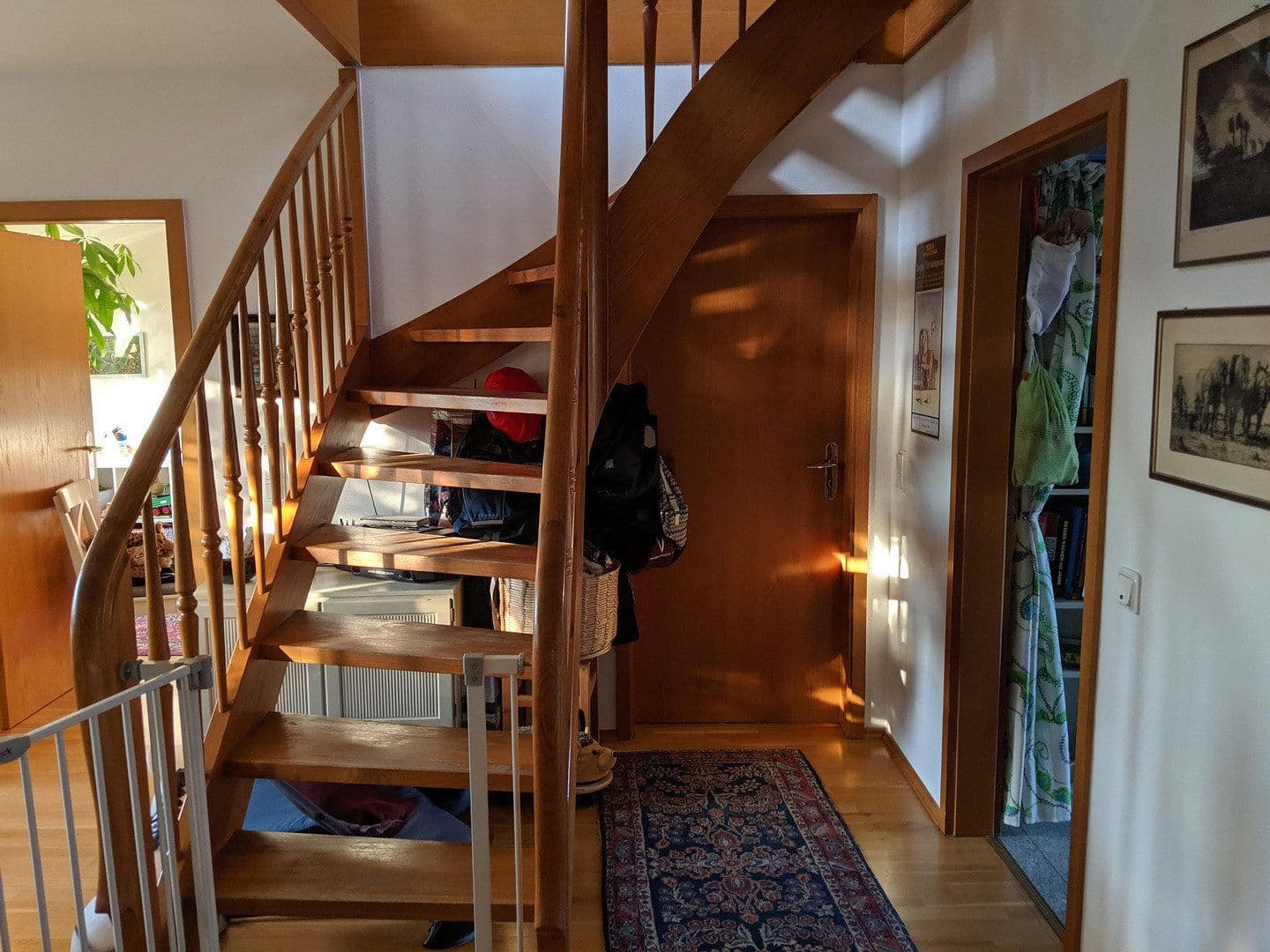 2 bedroom with open-plan kitchen flat to rent, 106 m², Bonn, North Rhine-Westphalia 2 bedroom with open-plan kitchen flat to rent, 106 m², Bonn, North Rhine-Westphalia