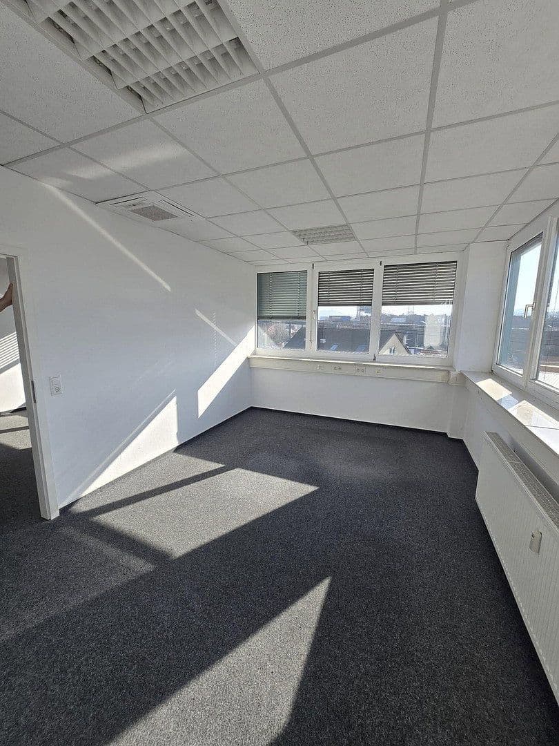 office to rent, 260 m², Maybachstr. 10, Karlsruhe, Baden-Württemberg office to rent, 260 m², Maybachstr. 10, Karlsruhe, Baden-Württemberg