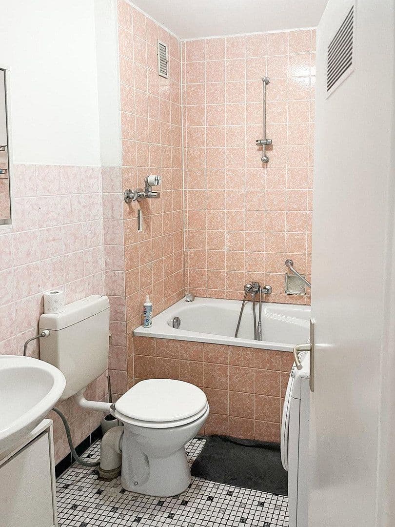 3 bedroom flat to rent, 73 m², Bürgermeister-Diehl-Str. 27, Eisenberg (Pfalz), Rhineland-Palatinate 3 bedroom flat to rent, 73 m², Bürgermeister-Diehl-Str. 27, Eisenberg (Pfalz), Rhineland-Palatinate