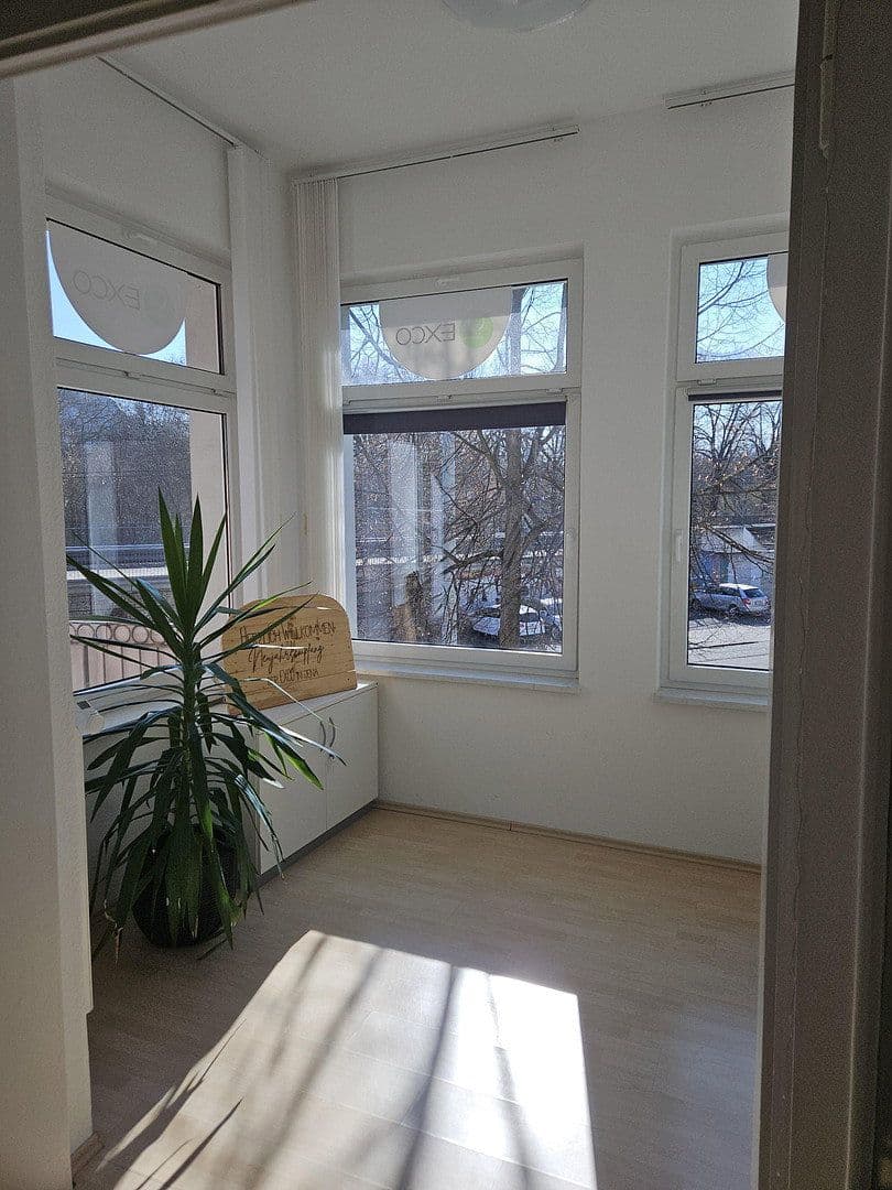 office to rent, 84 m², Neugasse 21, Jena, Thuringia office to rent, 84 m², Neugasse 21, Jena, Thuringia