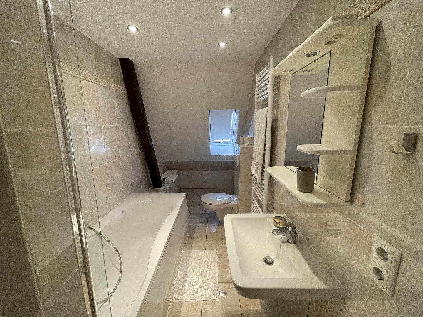 2 bedroom flat to rent, 57 m², Am Zehnt 9, Sinsheim, Baden-Württemberg 2 bedroom flat to rent, 57 m², Am Zehnt 9, Sinsheim, Baden-Württemberg