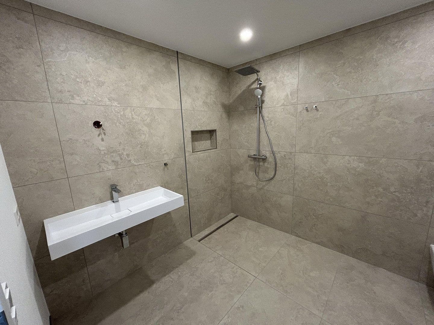 3 bedroom flat to rent, 108 m², Scheckertstrasse 2, Zell am Main, Bavaria 3 bedroom flat to rent, 108 m², Scheckertstrasse 2, Zell am Main, Bavaria