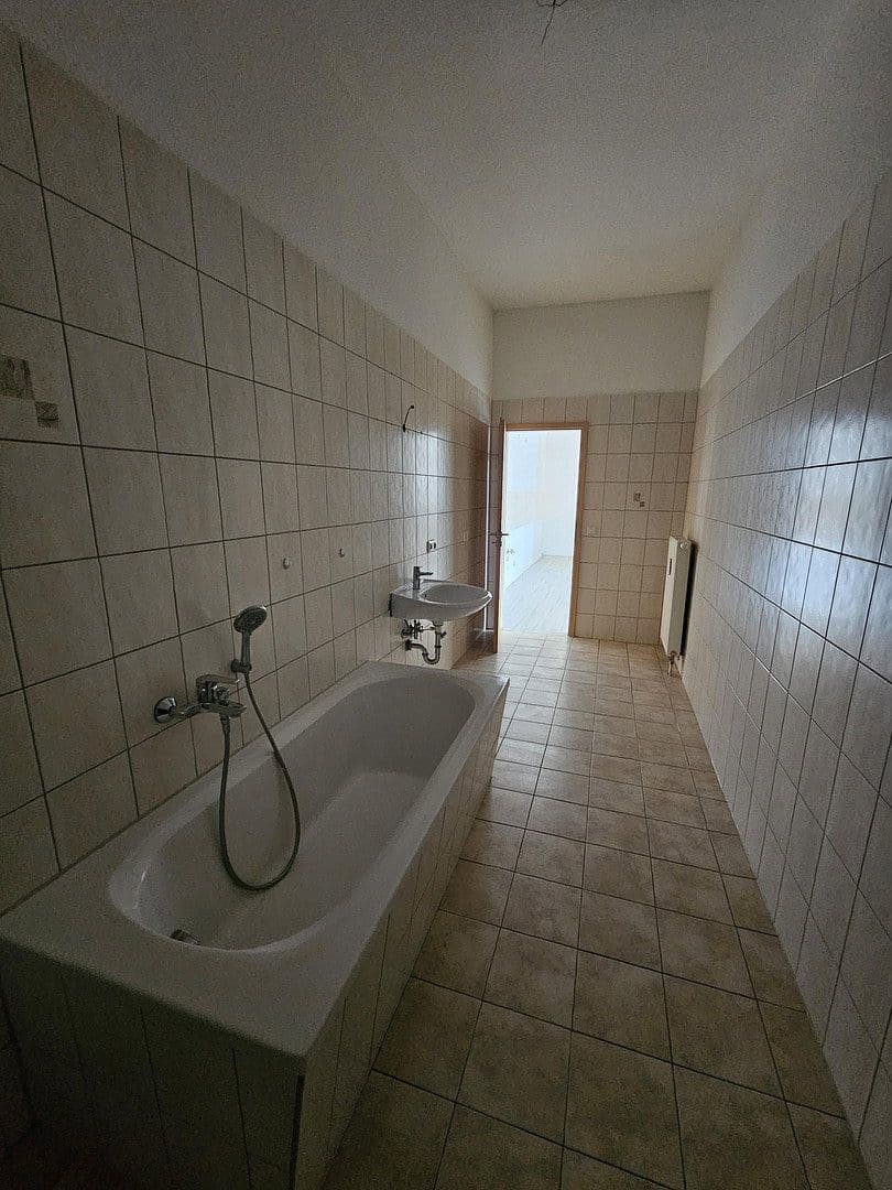 4 bedroom flat to rent, 135 m², Kitscherstr, 10, Crimmitschau, Saxony 4 bedroom flat to rent, 135 m², Kitscherstr, 10, Crimmitschau, Saxony