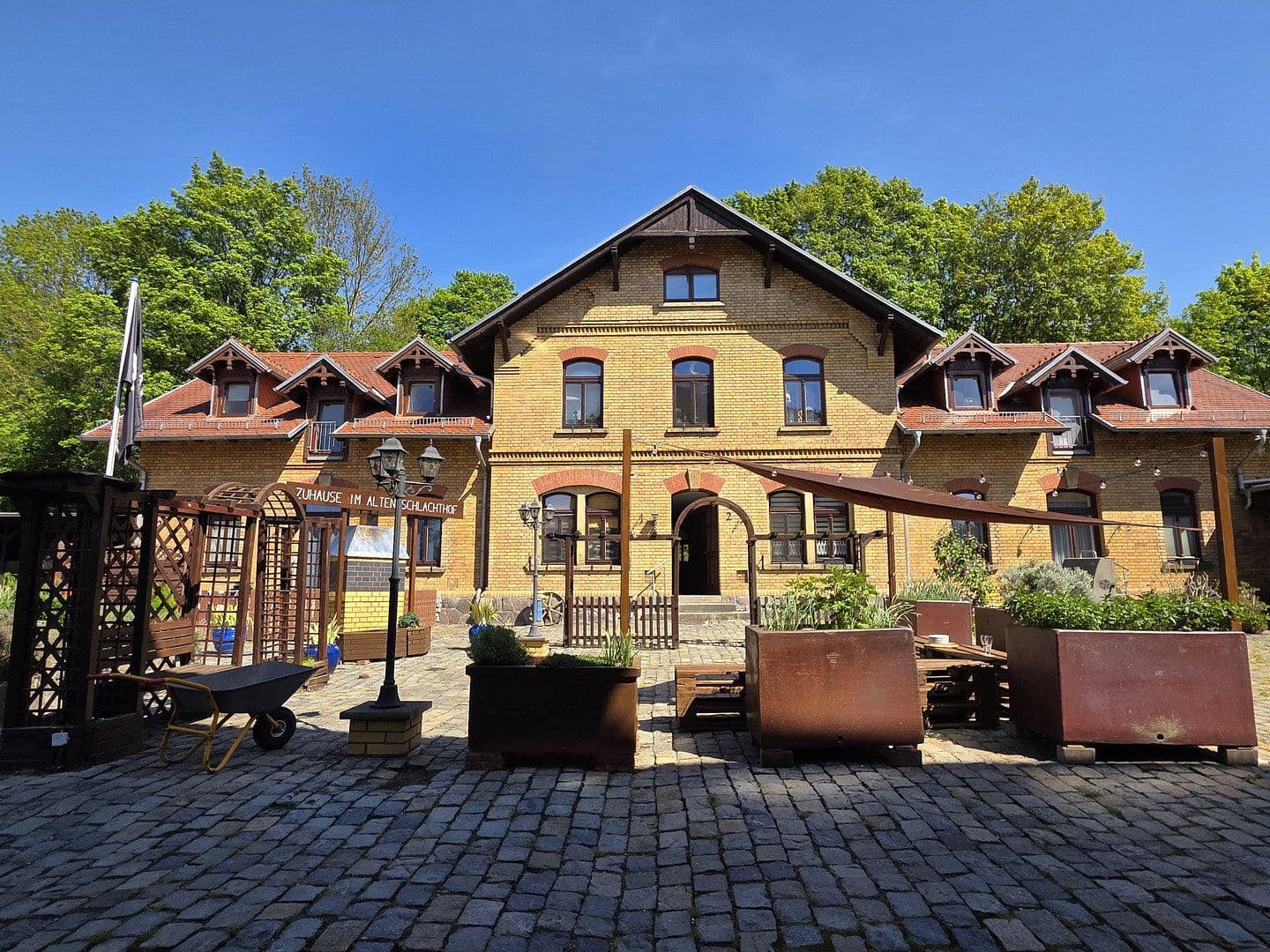 4 bedroom flat to rent, 135 m², Kitscherstr, 10, Crimmitschau, Saxony 4 bedroom flat to rent, 135 m², Kitscherstr, 10, Crimmitschau, Saxony