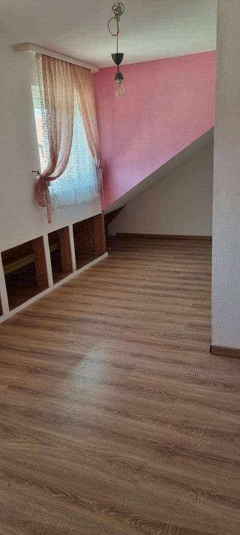 house for sale, 190 m², Reichenbach an der Fils, Baden-Württemberg house for sale, 190 m², Reichenbach an der Fils, Baden-Württemberg