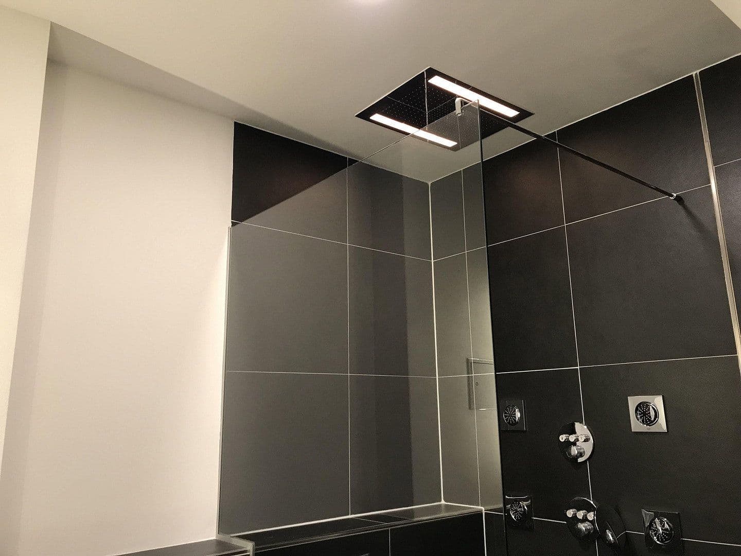 2 bedroom flat to rent, 98 m², Chemnitz, Saxony 2 bedroom flat to rent, 98 m², Chemnitz, Saxony