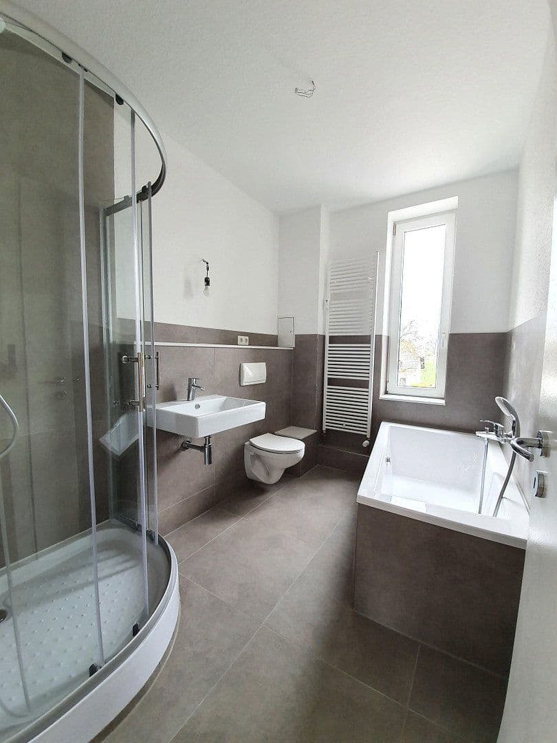 1 bedroom with open-plan kitchen flat to rent, 81 m², Lindenstraße 32, Velten, Brandenburg 1 bedroom with open-plan kitchen flat to rent, 81 m², Lindenstraße 32, Velten, Brandenburg