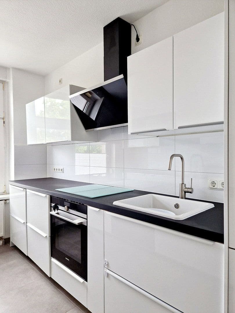 1 bedroom with open-plan kitchen flat to rent, 81 m², Lindenstraße 32, Velten, Brandenburg 1 bedroom with open-plan kitchen flat to rent, 81 m², Lindenstraße 32, Velten, Brandenburg